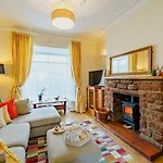 3 Bed In Oc-s34885 Holiday home *